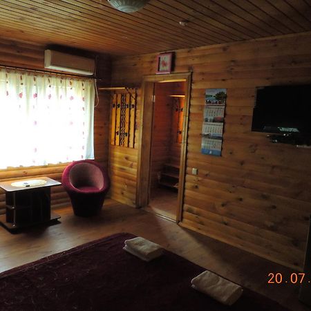 Slavutich Otel Nova Kakhovka Dış mekan fotoğraf