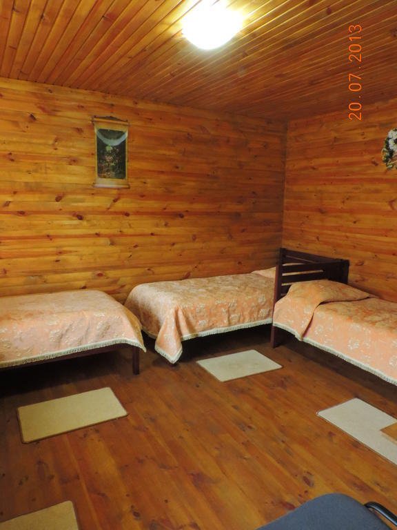 Slavutich Otel Nova Kakhovka Oda fotoğraf